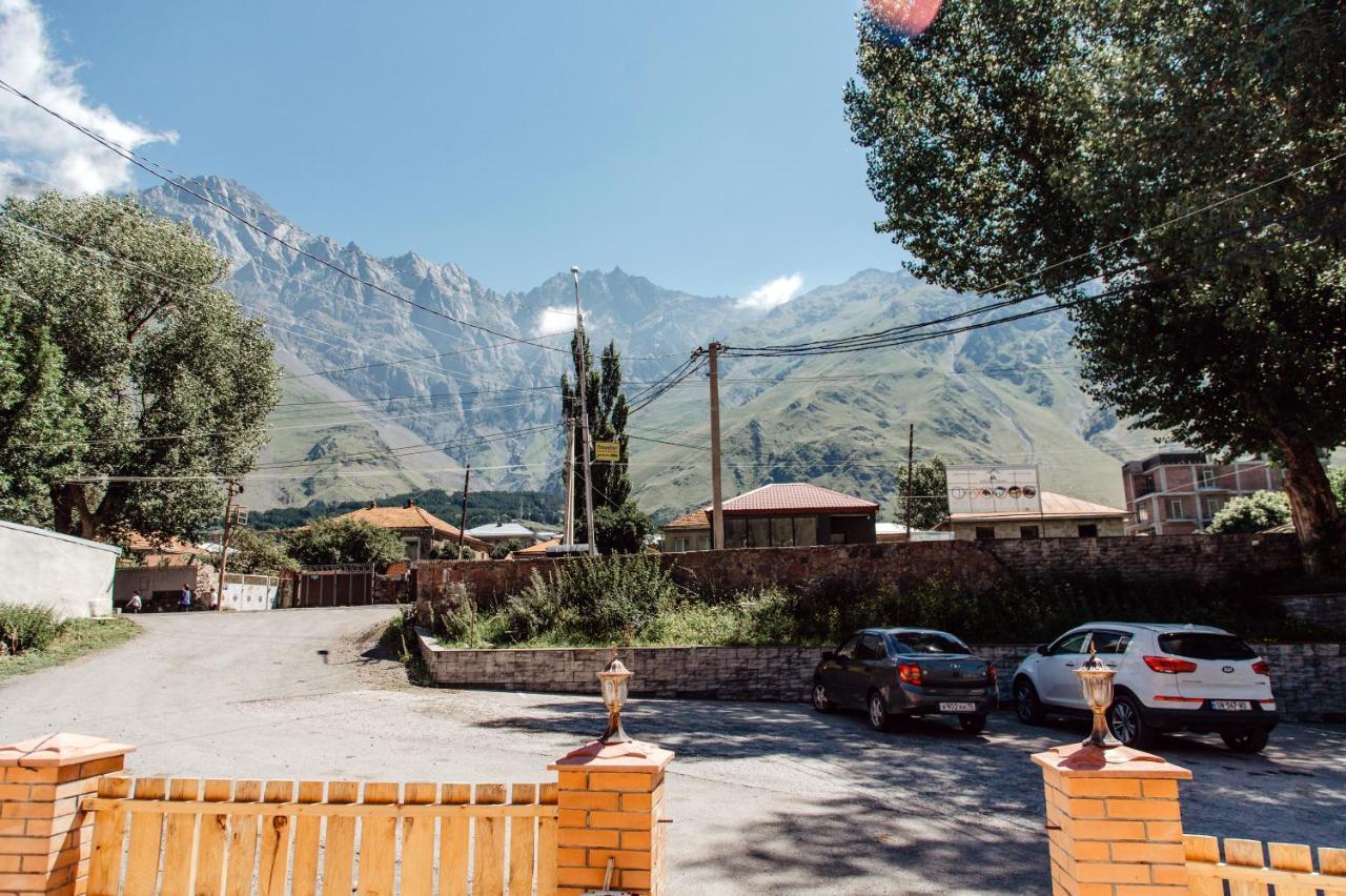 Home Kazbegi Exterior foto